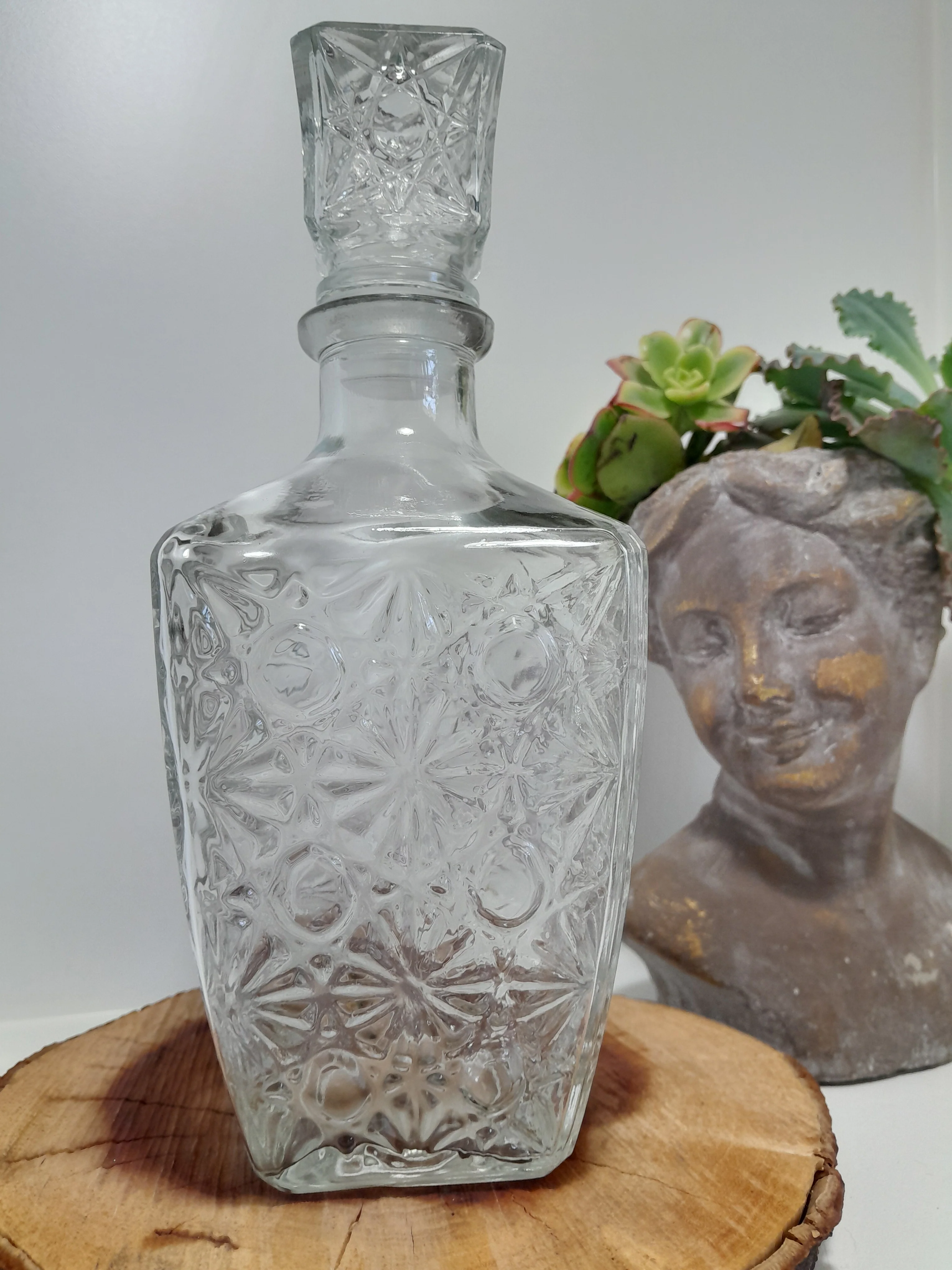 A Bormioli Rocco Dedalo Glass Decanter with Stopper - Image 4