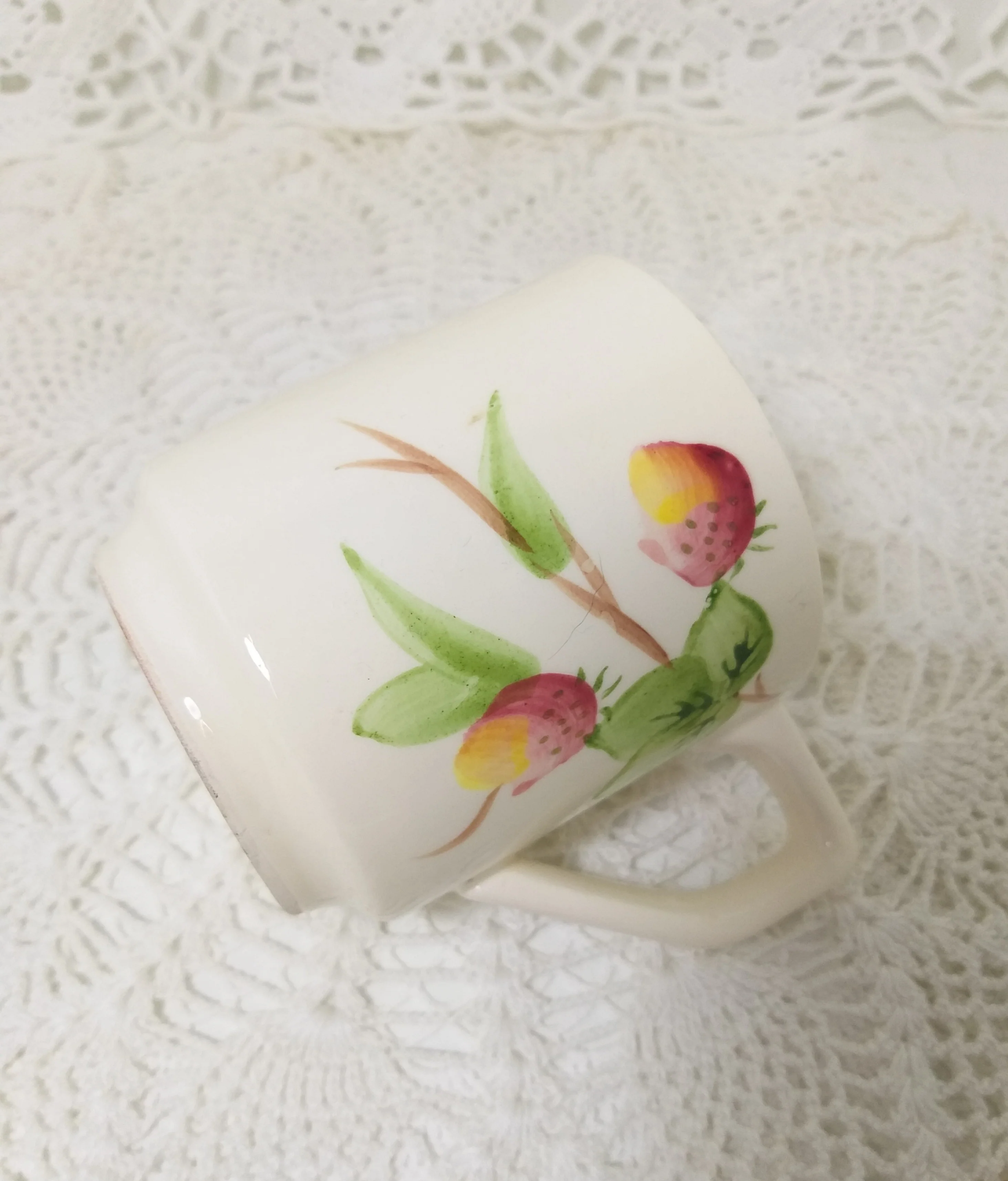 Off White Ceramic Coffee Mug - Image 4