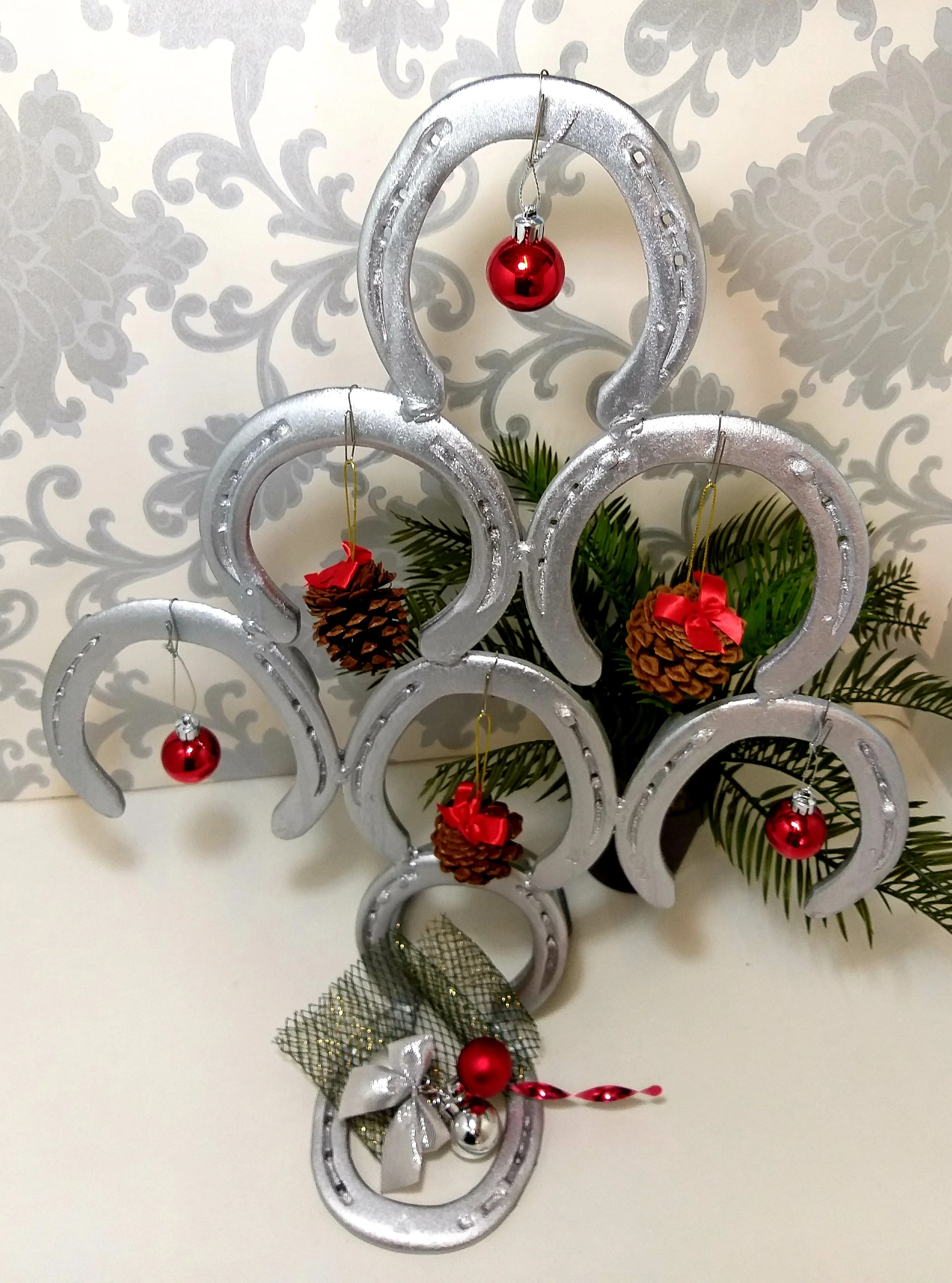Small Re- And Up-Cycled Handmade Horseshoe Christmas Tree - Image 11