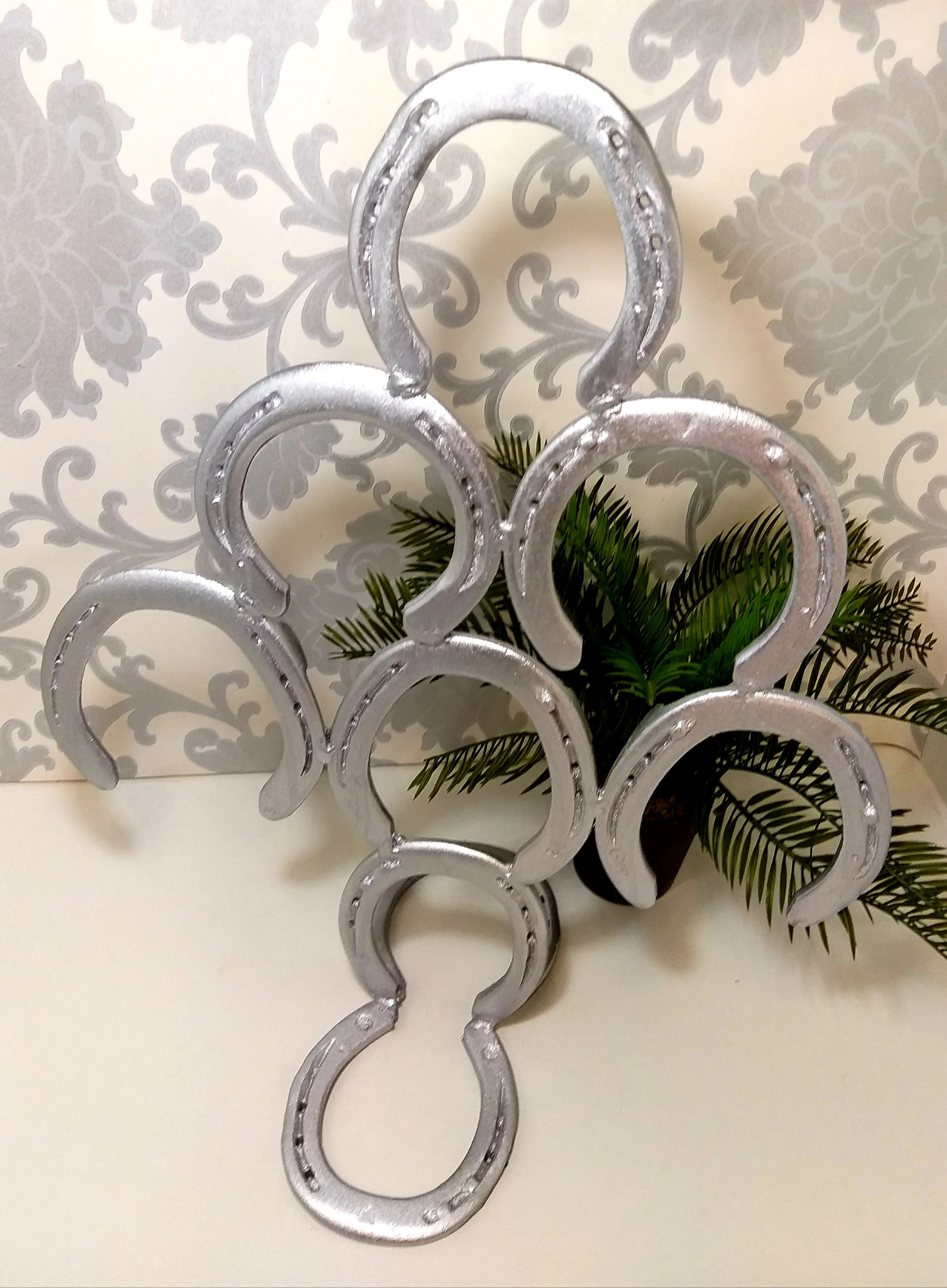 Small Re- And Up-Cycled Handmade Horseshoe Christmas Tree - Image 14