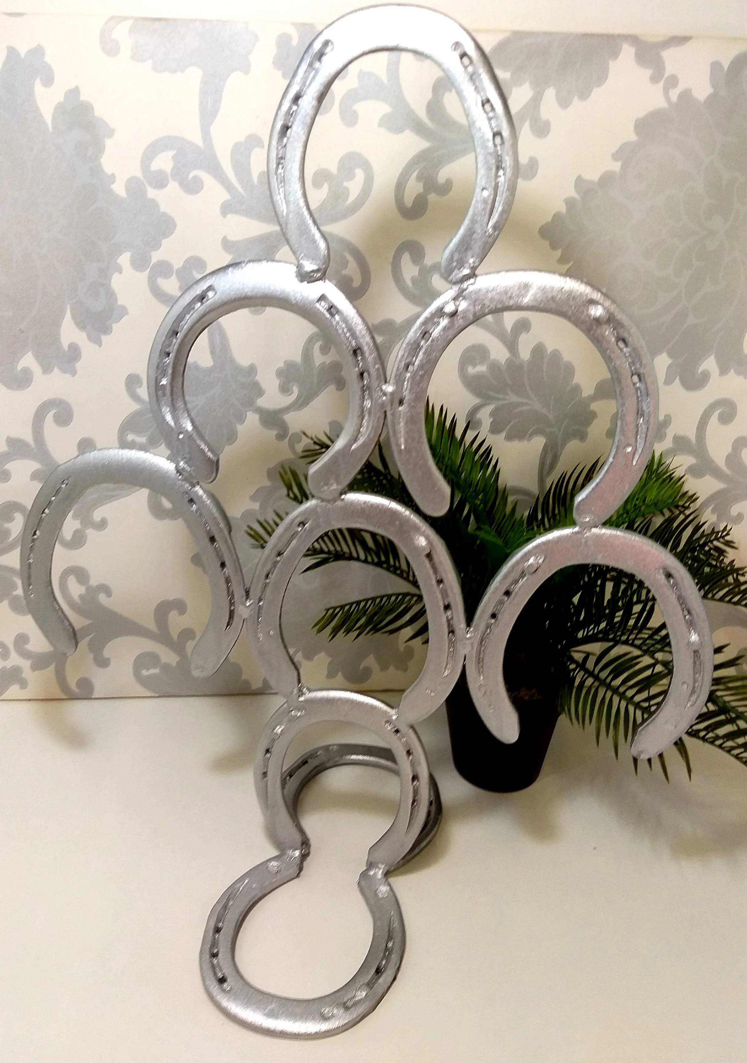 Small Re- And Up-Cycled Handmade Horseshoe Christmas Tree - Image 15