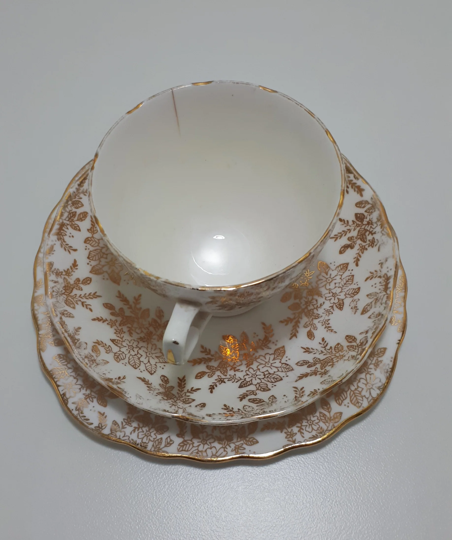 Vintage 1950-1960’s Royal Vale Gold Chintz Fine Porcelain Tea Trio - Image 3