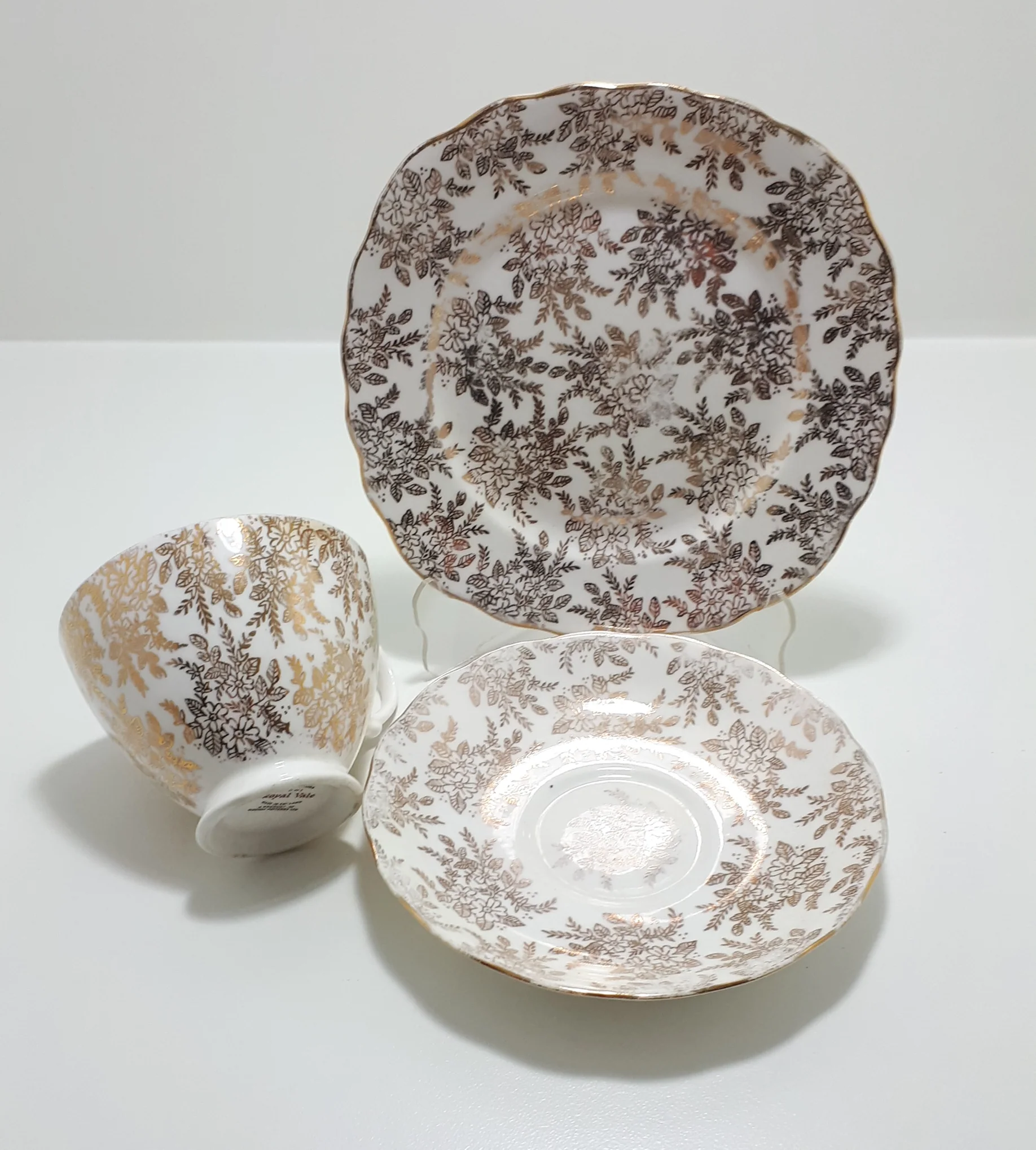 Vintage 1950-1960’s Royal Vale Gold Chintz Fine Porcelain Tea Trio - Image 4