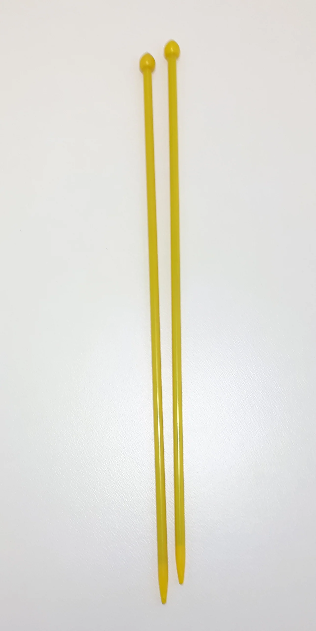 Vintage Knitting Pins - Image 12