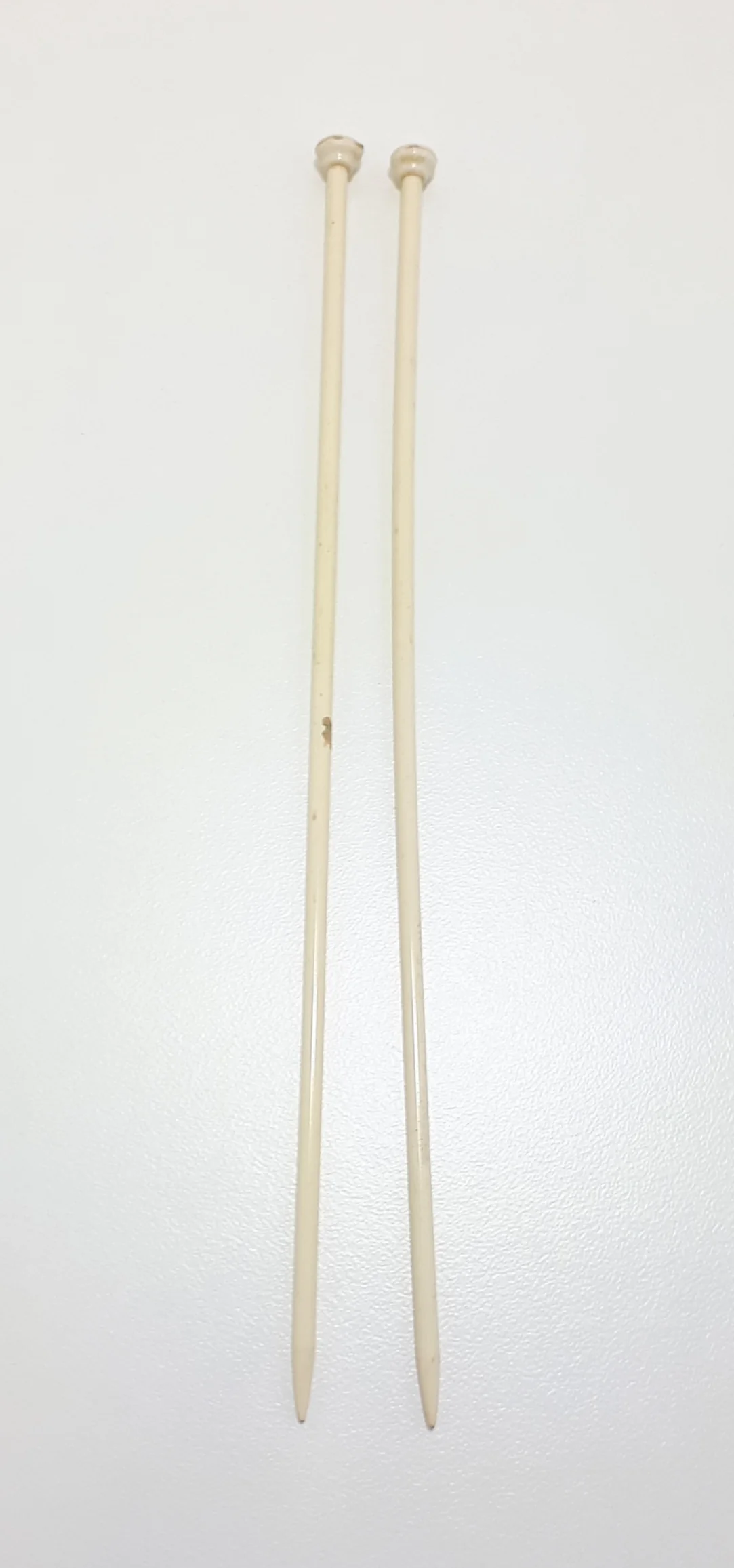 Vintage Knitting Pins - Image 18