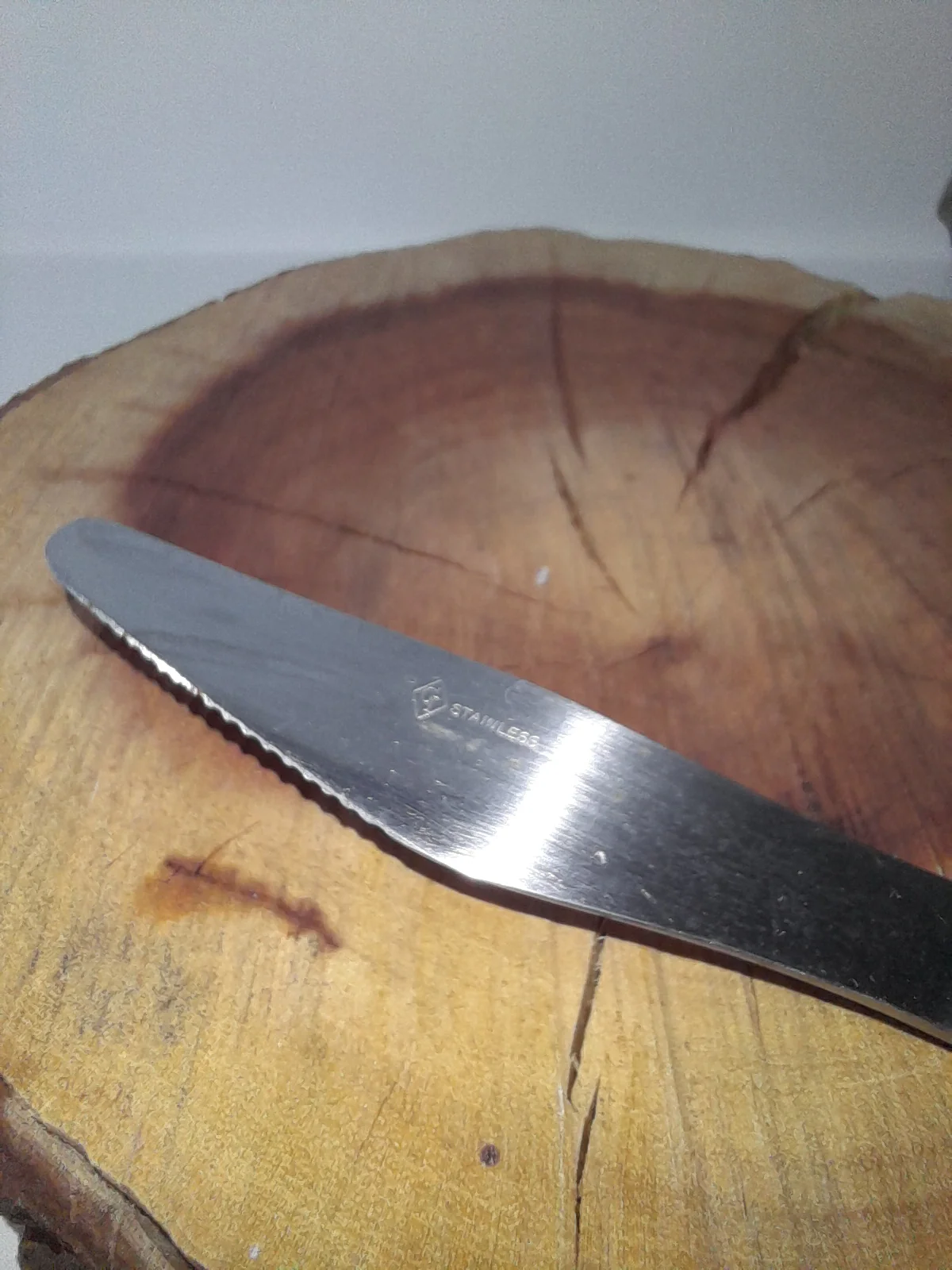 Vintage Set of 6 Stainless Steel Dinner Knives - Japan - Image 6