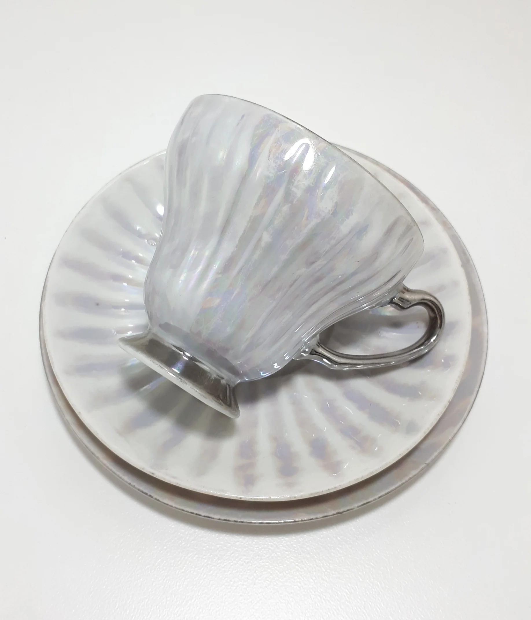 Vintage Unmarked Lustre Tea Trio – Cup, Saucer & Tea Plate - Image 11
