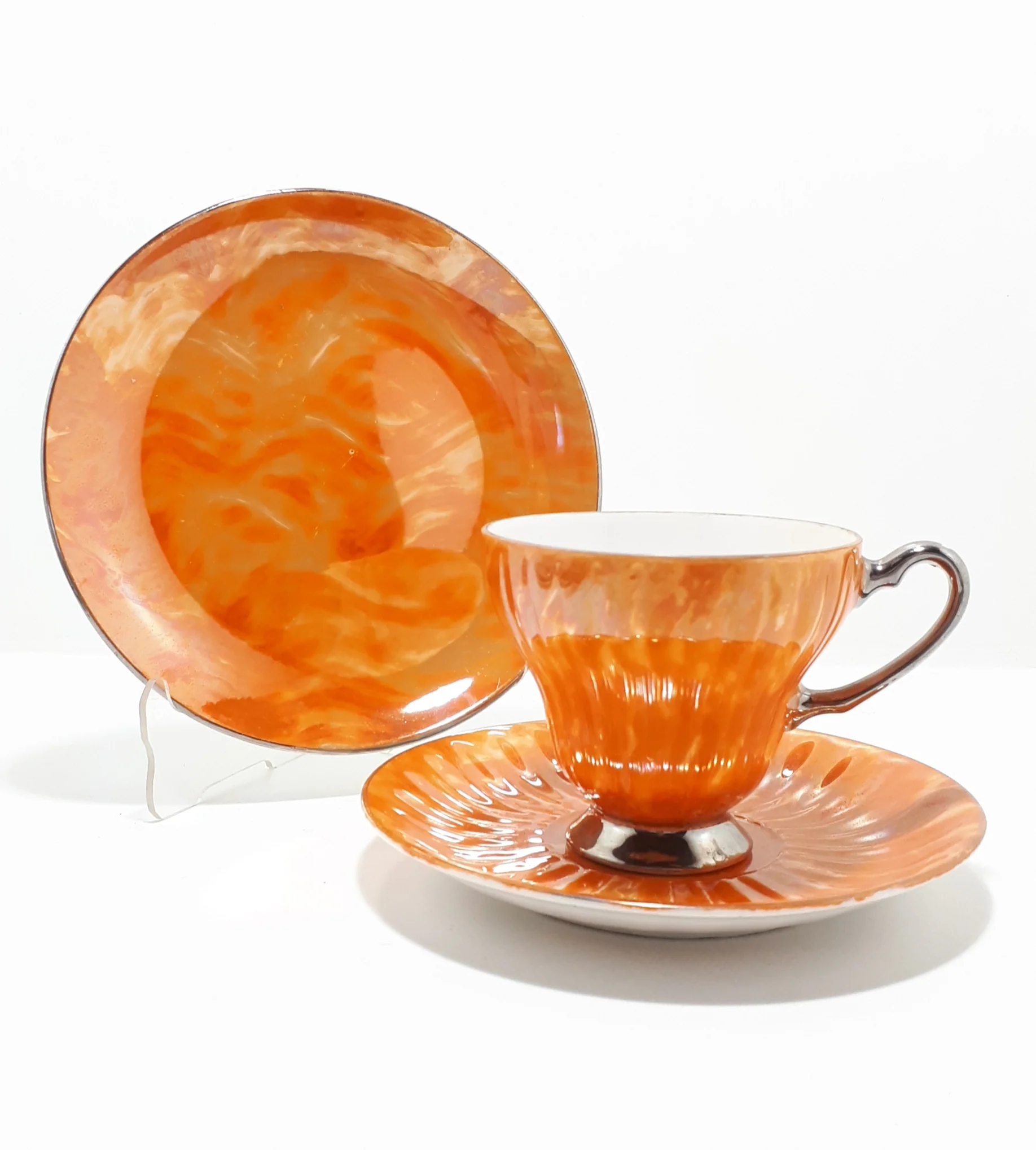 Vintage Unmarked Lustre Tea Trio – Cup, Saucer & Tea Plate - Image 4