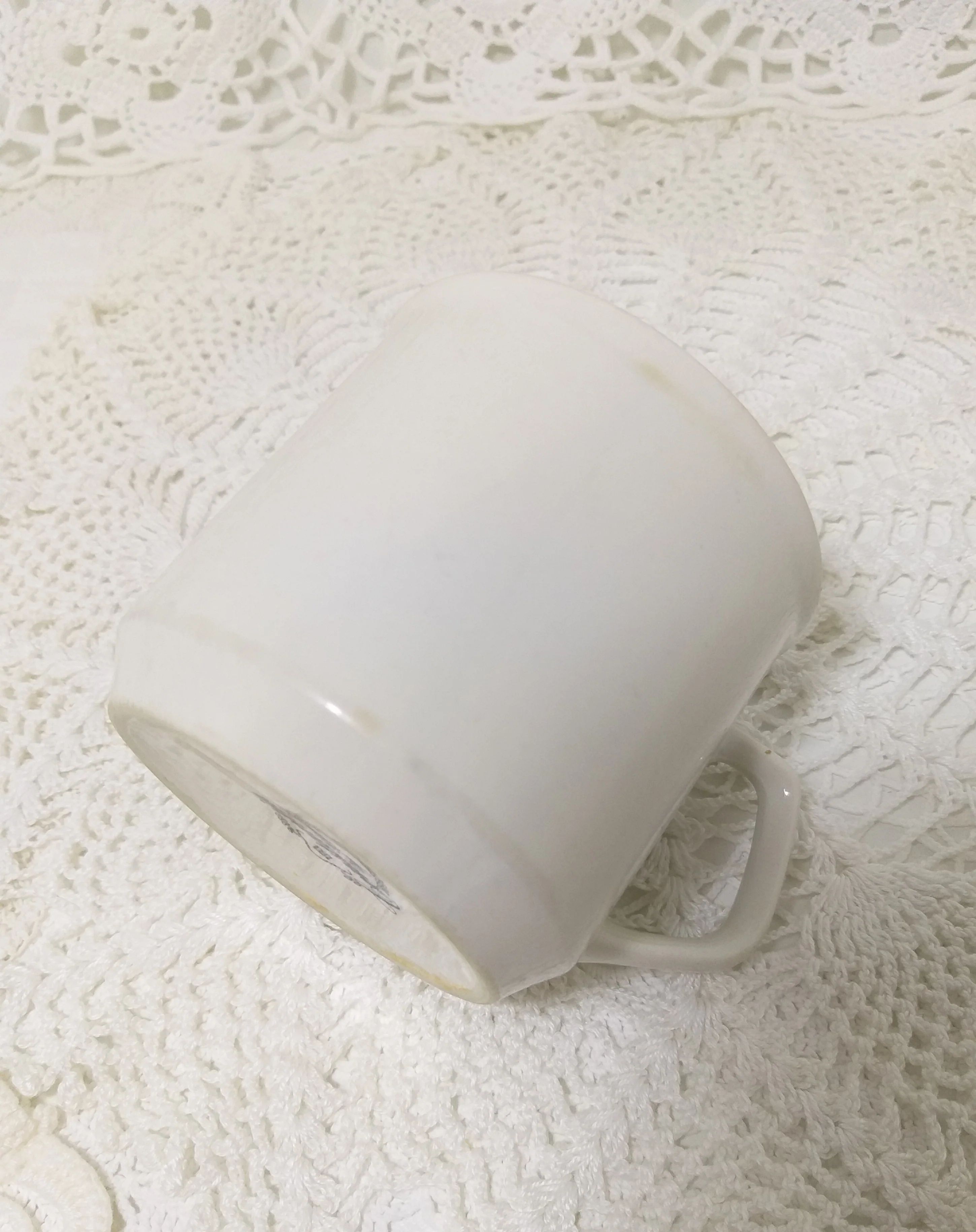 White Porcelain Constantia Coffee Mug - Image 5